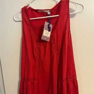 Size medium, red, Chelsea and Violet tank